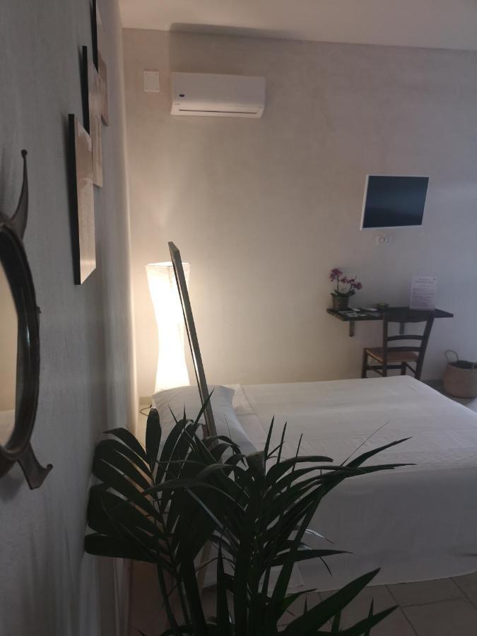 بروسيدا B&B Villa Rosalia المظهر الخارجي الصورة